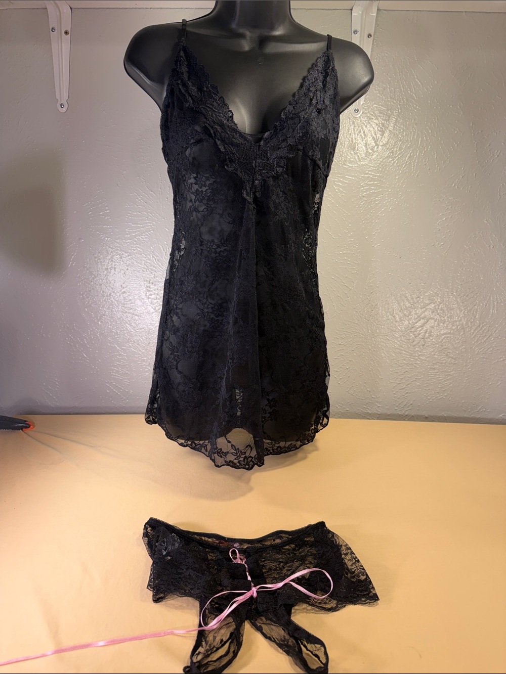 Dream girl, black lace slip Chemise size medium